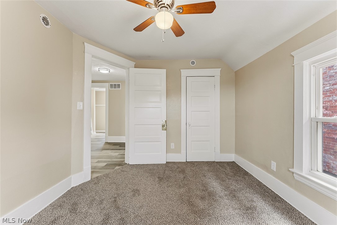 2217 Broadway Lorain OH 44052