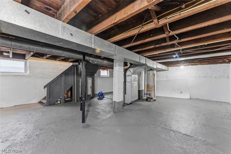 2217 Broadway Lorain OH 44052