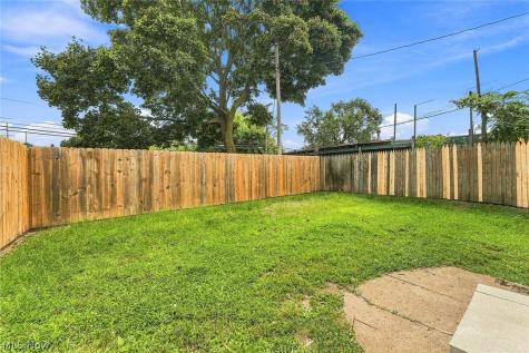 2217 Broadway Lorain OH 44052