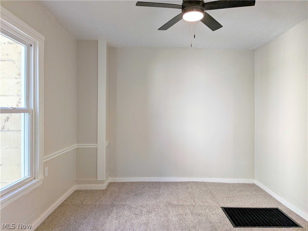 293 Jones Street Shreve OH 44676