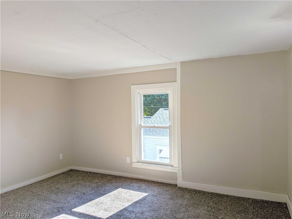 293 Jones Street Shreve OH 44676