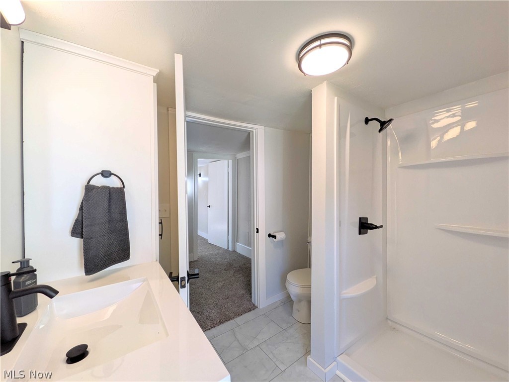 293 Jones Street Shreve OH 44676