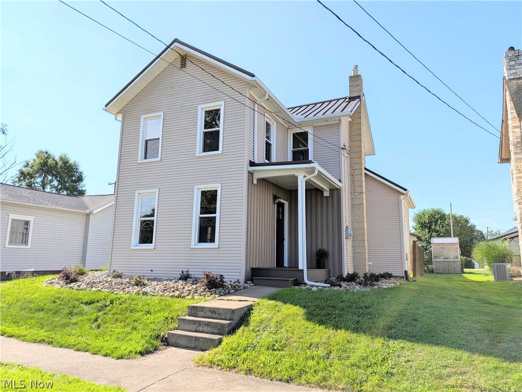 293 Jones Street Shreve OH 44676