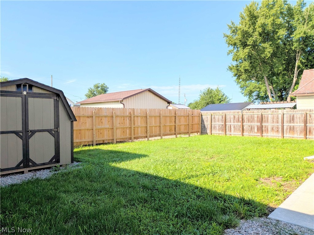 293 Jones Street Shreve OH 44676