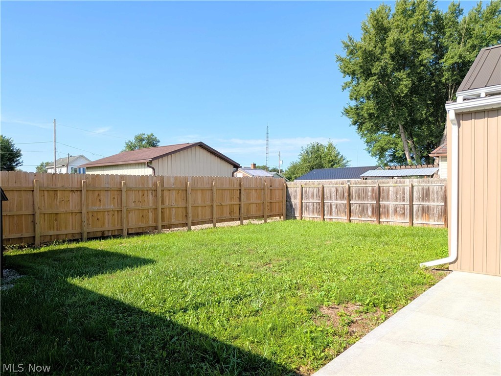 293 Jones Street Shreve OH 44676
