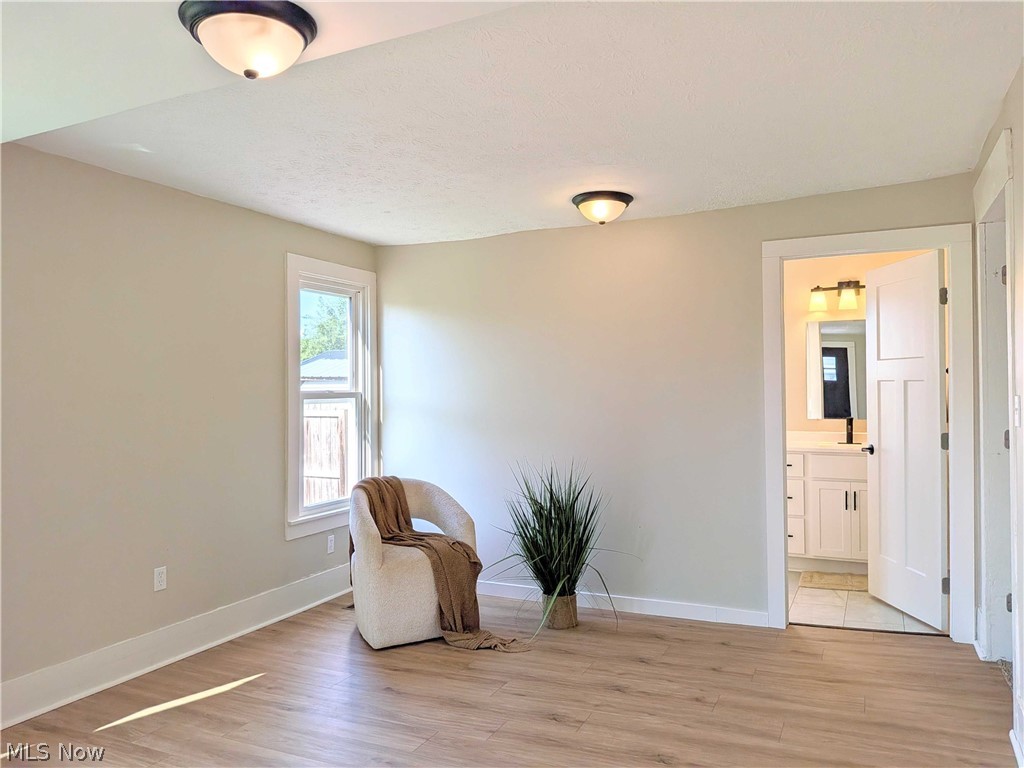 293 Jones Street Shreve OH 44676