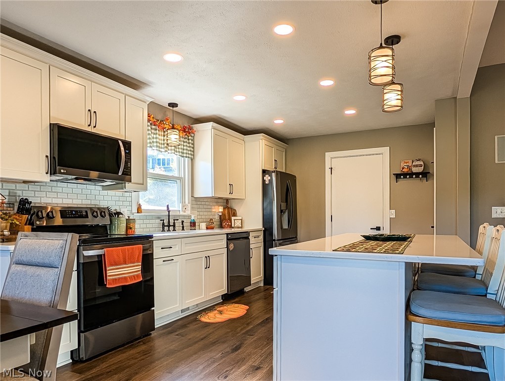546 E Mohawk Drive Malvern OH 44644