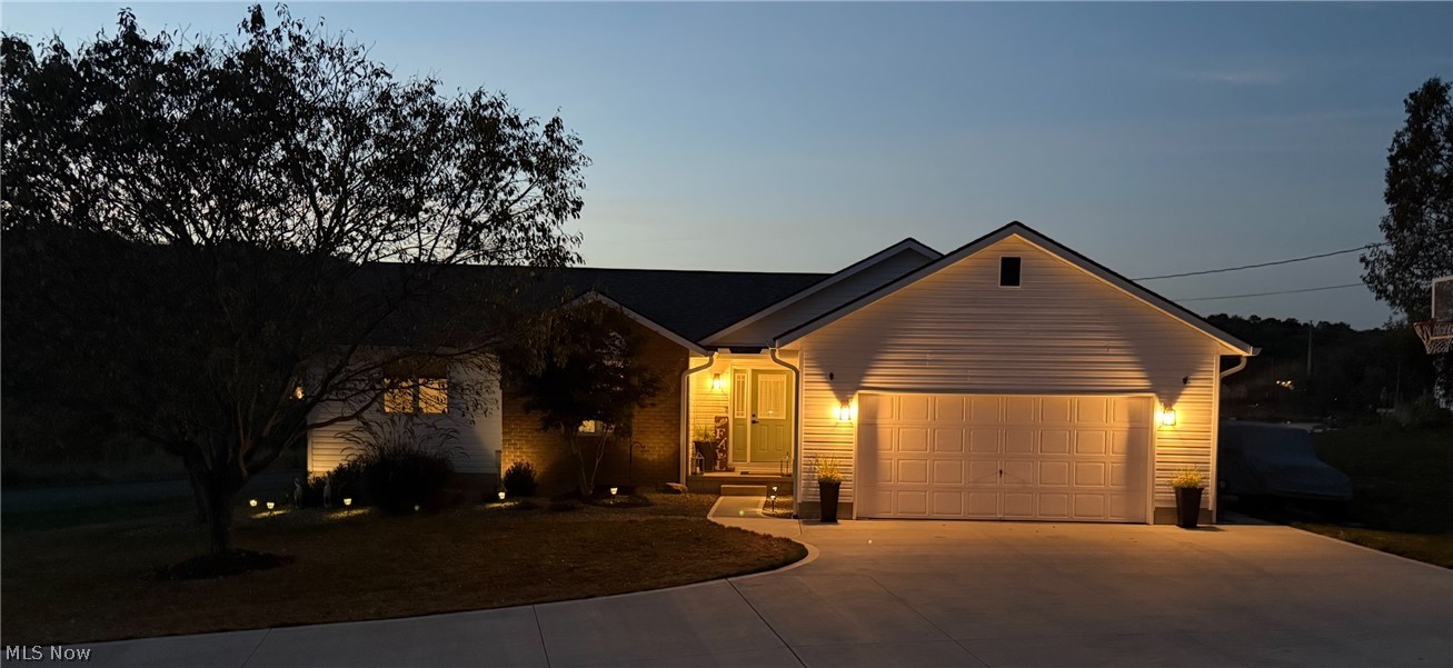 546 E Mohawk Drive Malvern OH 44644
