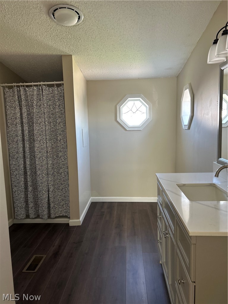 10193 Oakwood Street Byesville OH 43723