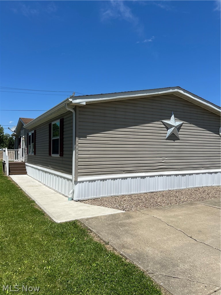 10193 Oakwood Street Byesville OH 43723