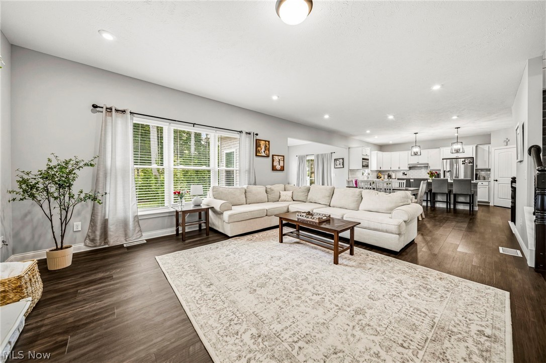 7202 Elivia Lane Mentor OH 44060