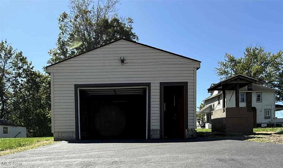 217 S Jackson Street Youngstown OH 44506