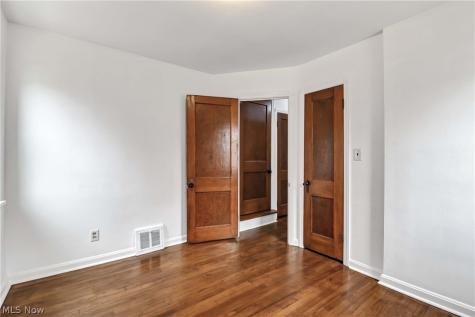 1805 Wexford Avenue Parma OH 44134