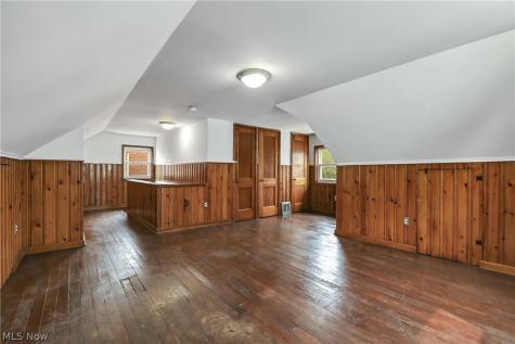 1805 Wexford Avenue Parma OH 44134