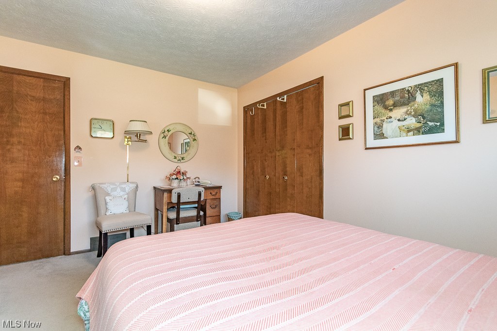 30860 Meadowbrook Drive Willoughby Hills OH 44092