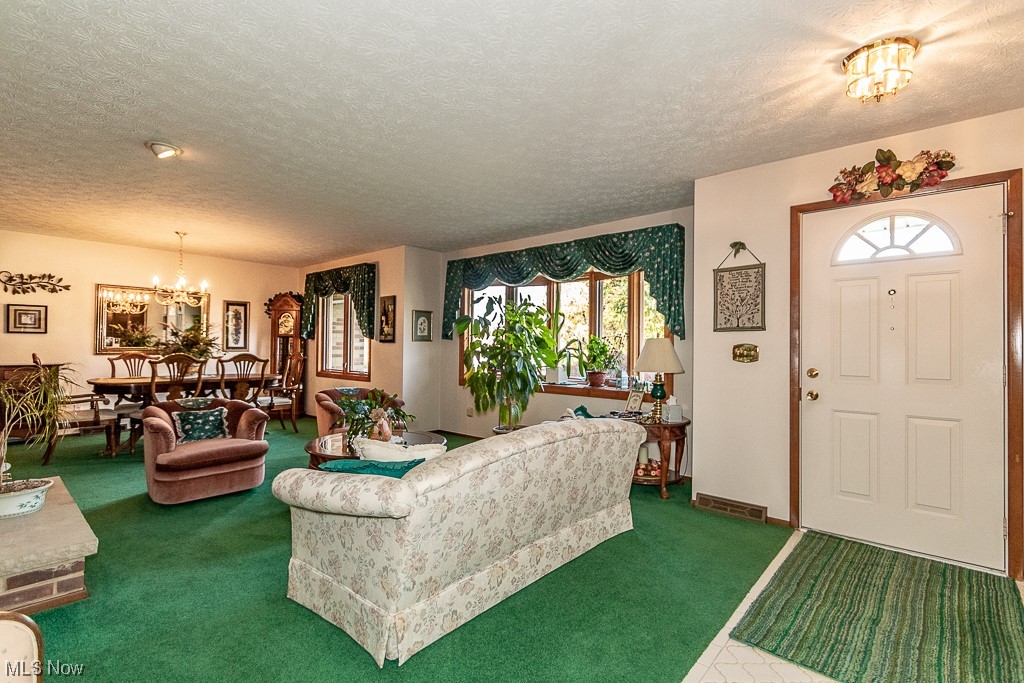30860 Meadowbrook Drive Willoughby Hills OH 44092
