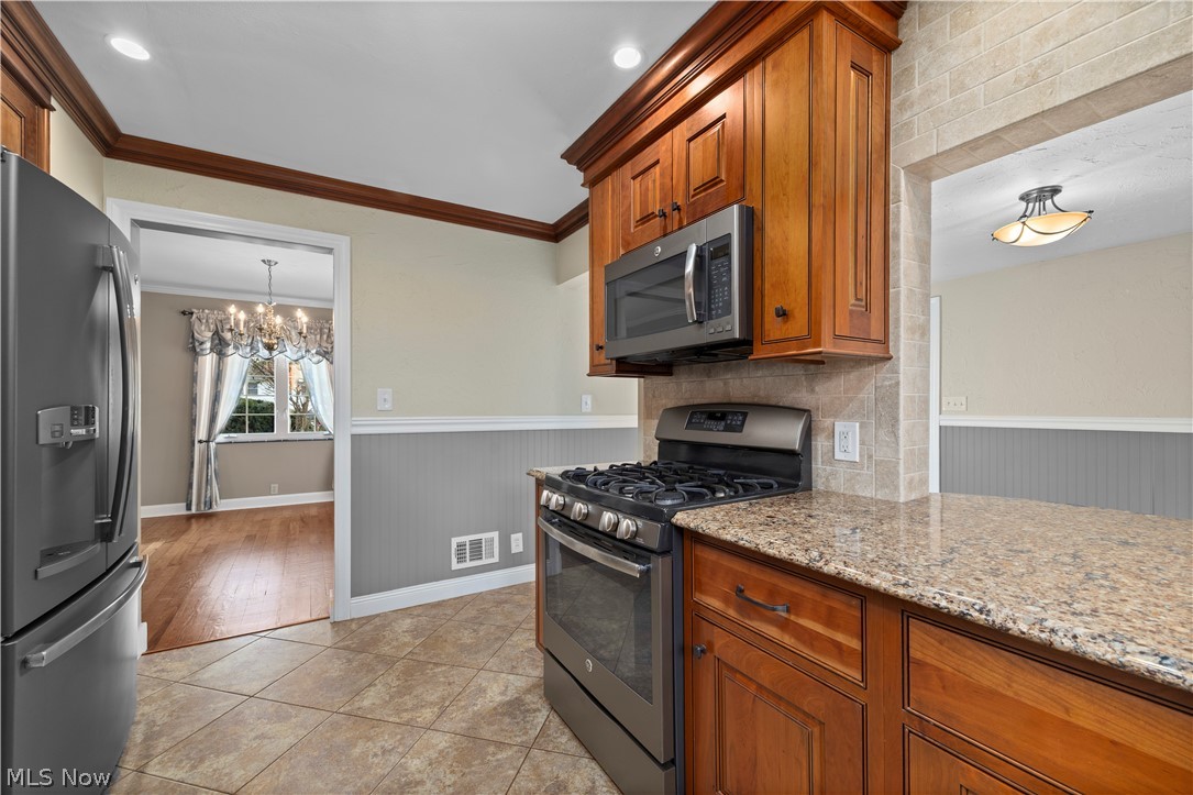 276 Hamilton Avenue Elyria OH 44035