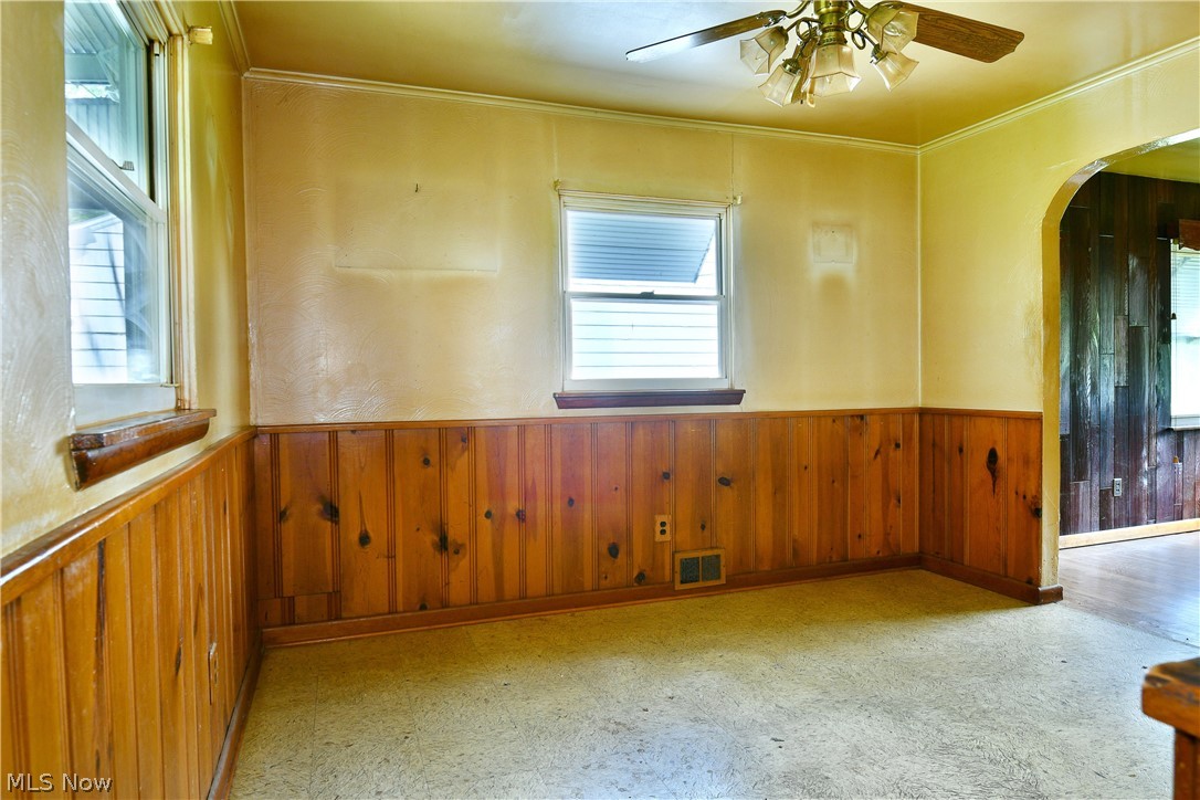 2770 Mellgren (Melgren) Drive SW Warren OH 44481