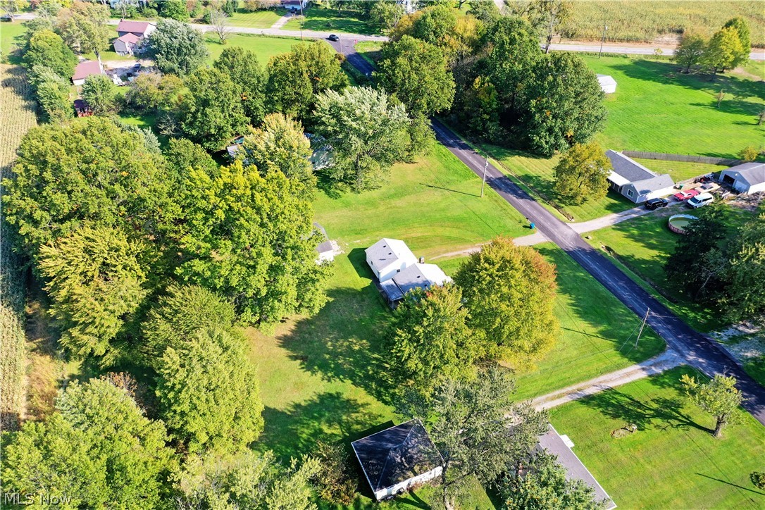 2770 Mellgren (Melgren) Drive SW Warren OH 44481