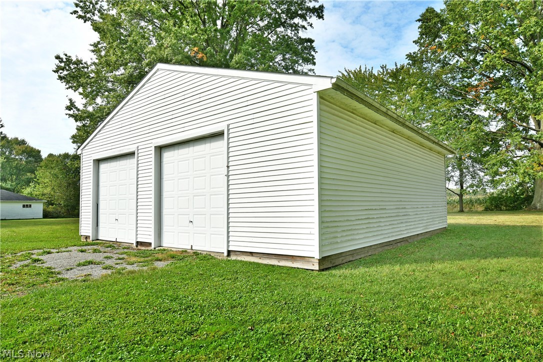 2770 Mellgren (Melgren) Drive SW Warren OH 44481