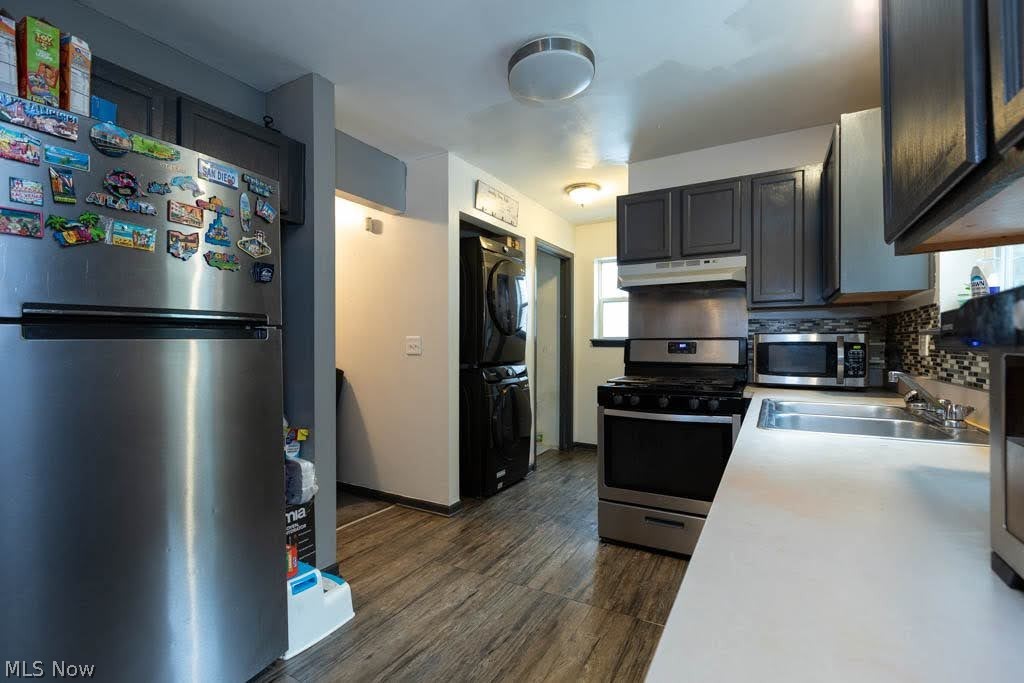 1645 Carlyon Road East Cleveland OH 44112