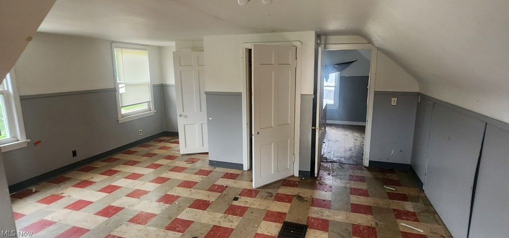 4408 W 57 Street Old Brooklyn OH 44144