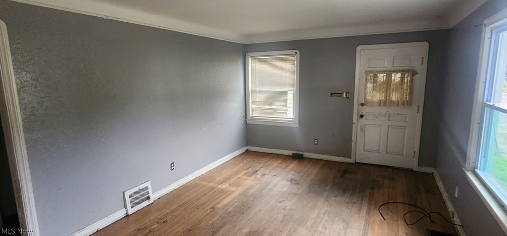 4408 W 57 Street Old Brooklyn OH 44144