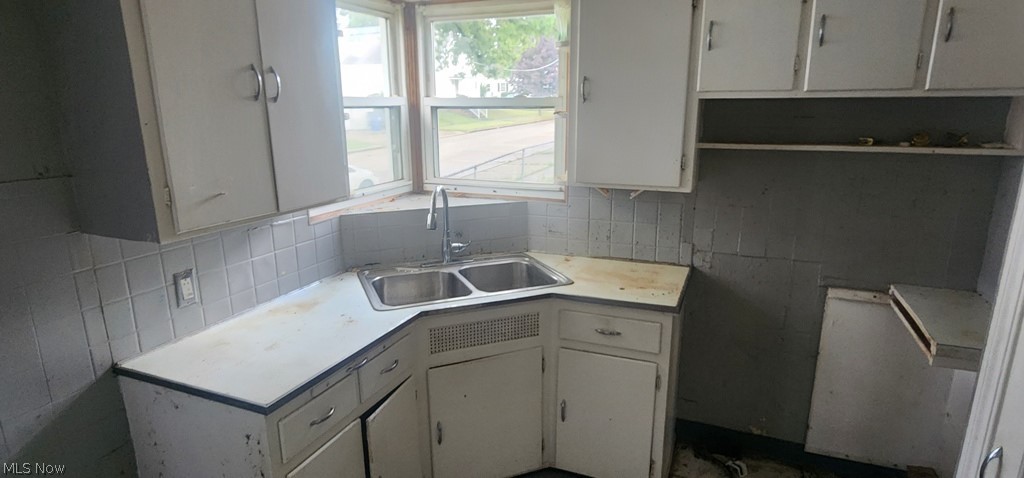 4408 W 57 Street Old Brooklyn OH 44144