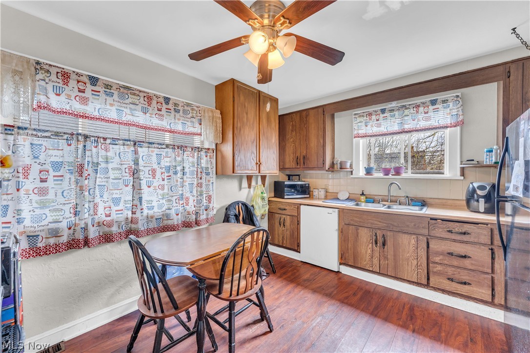 19720 Pasnow Avenue Euclid OH 44119