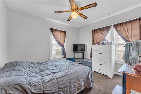 19720 Pasnow Avenue Euclid OH 44119