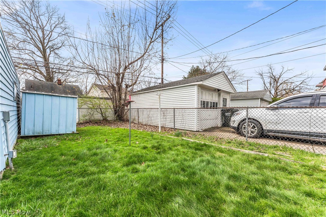 19720 Pasnow Avenue Euclid OH 44119