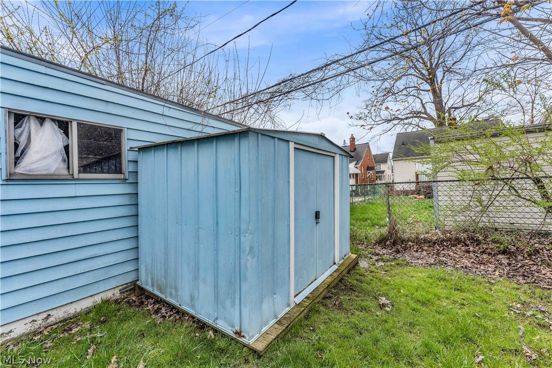 19720 Pasnow Avenue Euclid OH 44119
