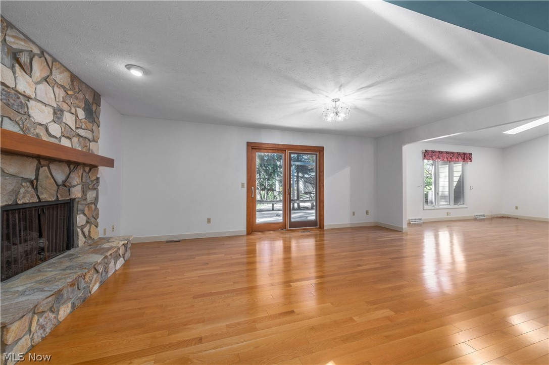 208 Westwind Drive Avon Lake OH 44012