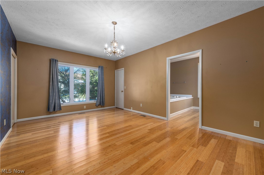 208 Westwind Drive Avon Lake OH 44012