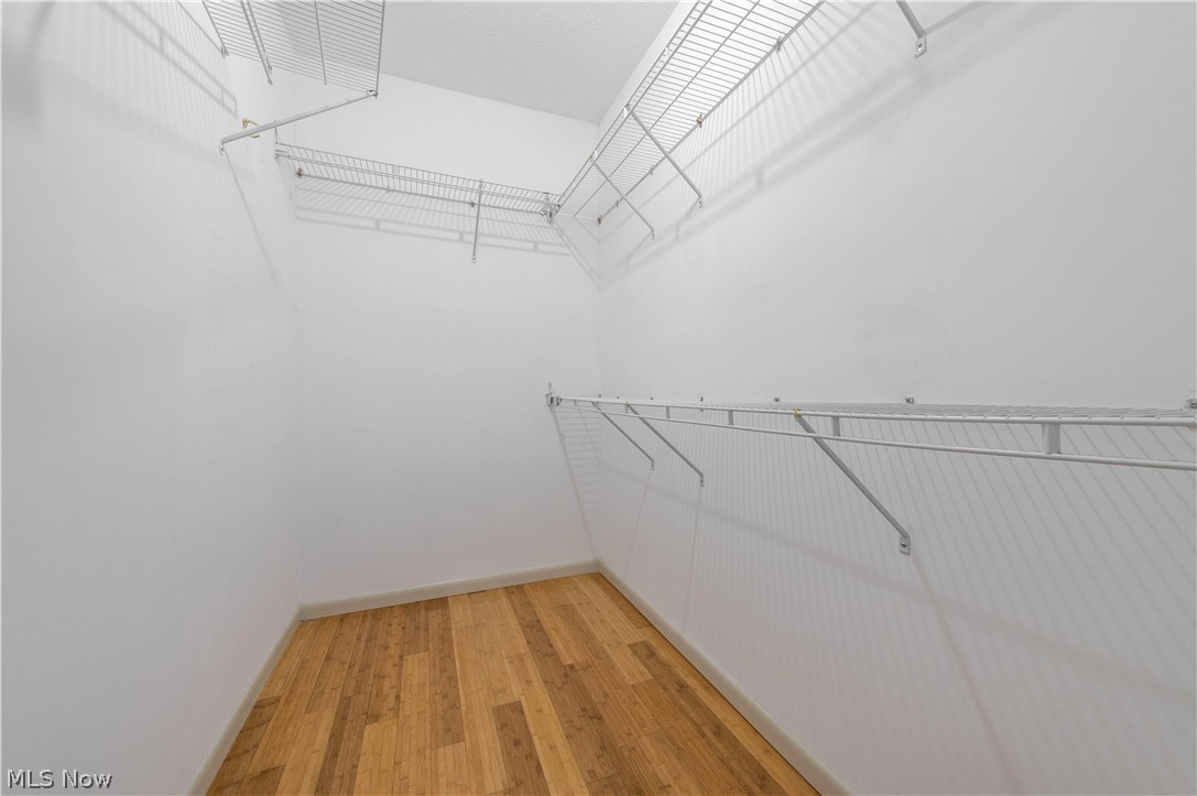 208 Westwind Drive Avon Lake OH 44012