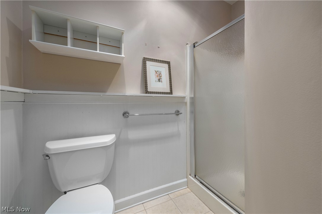 208 Westwind Drive Avon Lake OH 44012