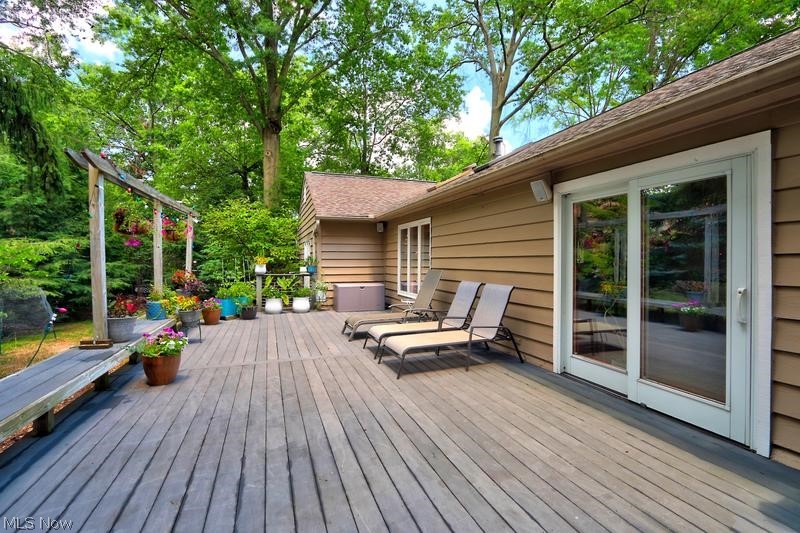 208 Westwind Drive Avon Lake OH 44012