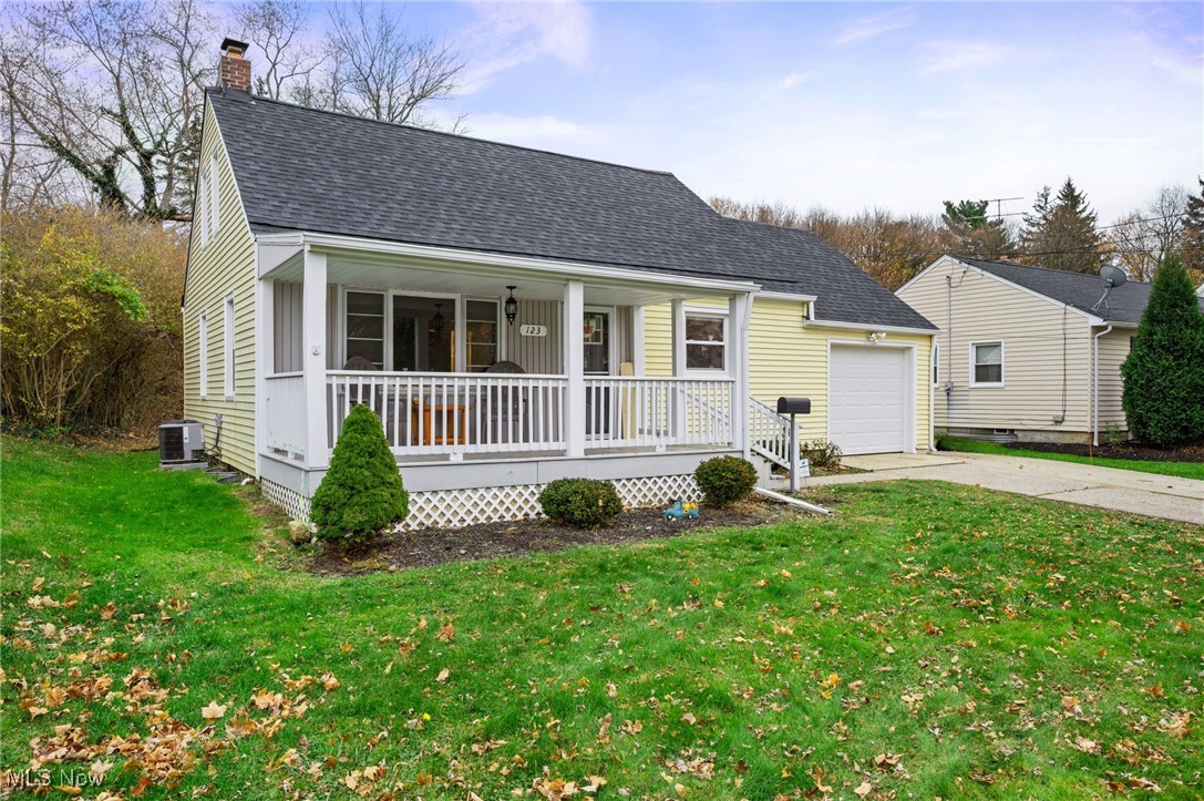 123 Ferris Avenue Chardon OH 44024