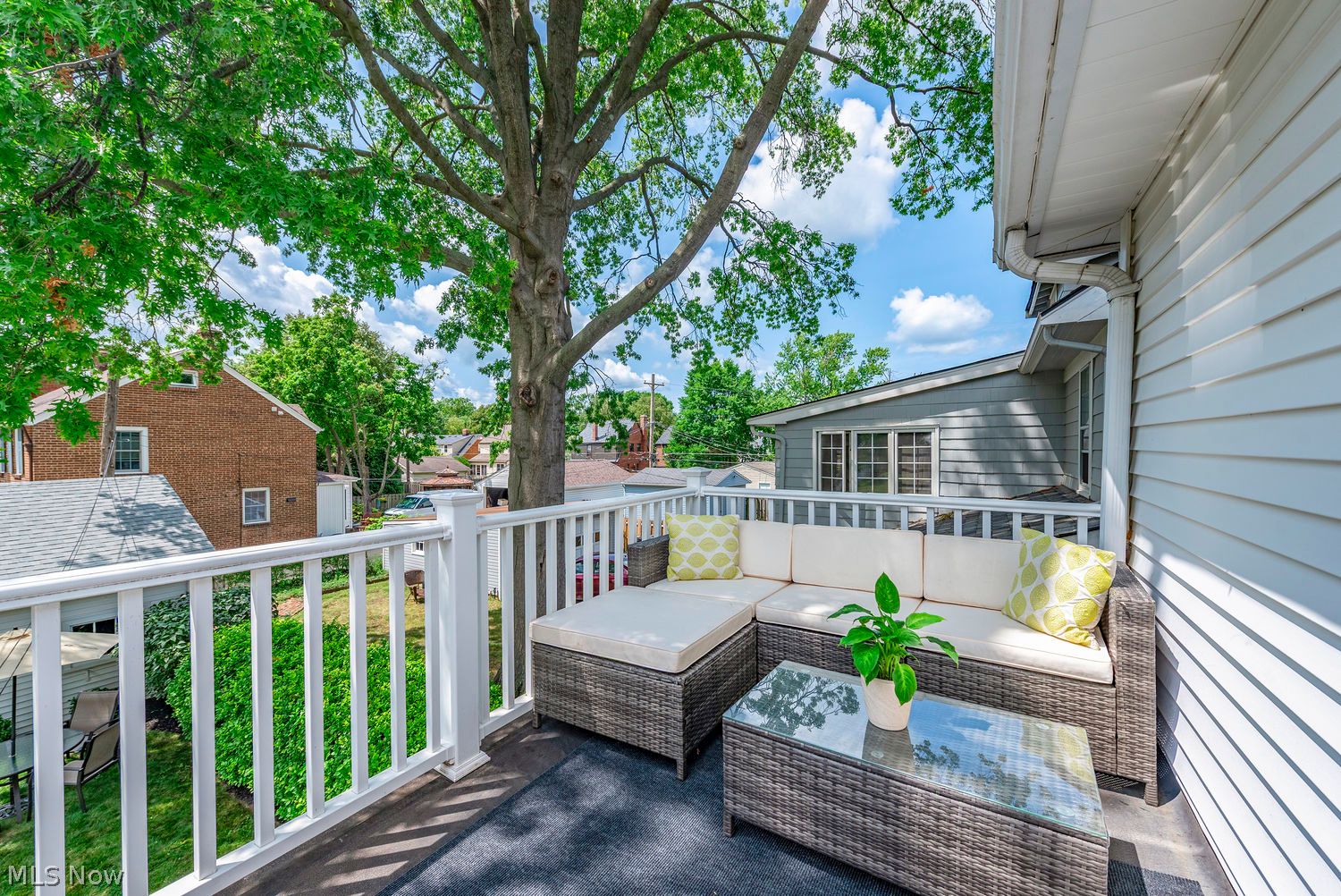 2050 Hampton Road Rocky River OH 44116