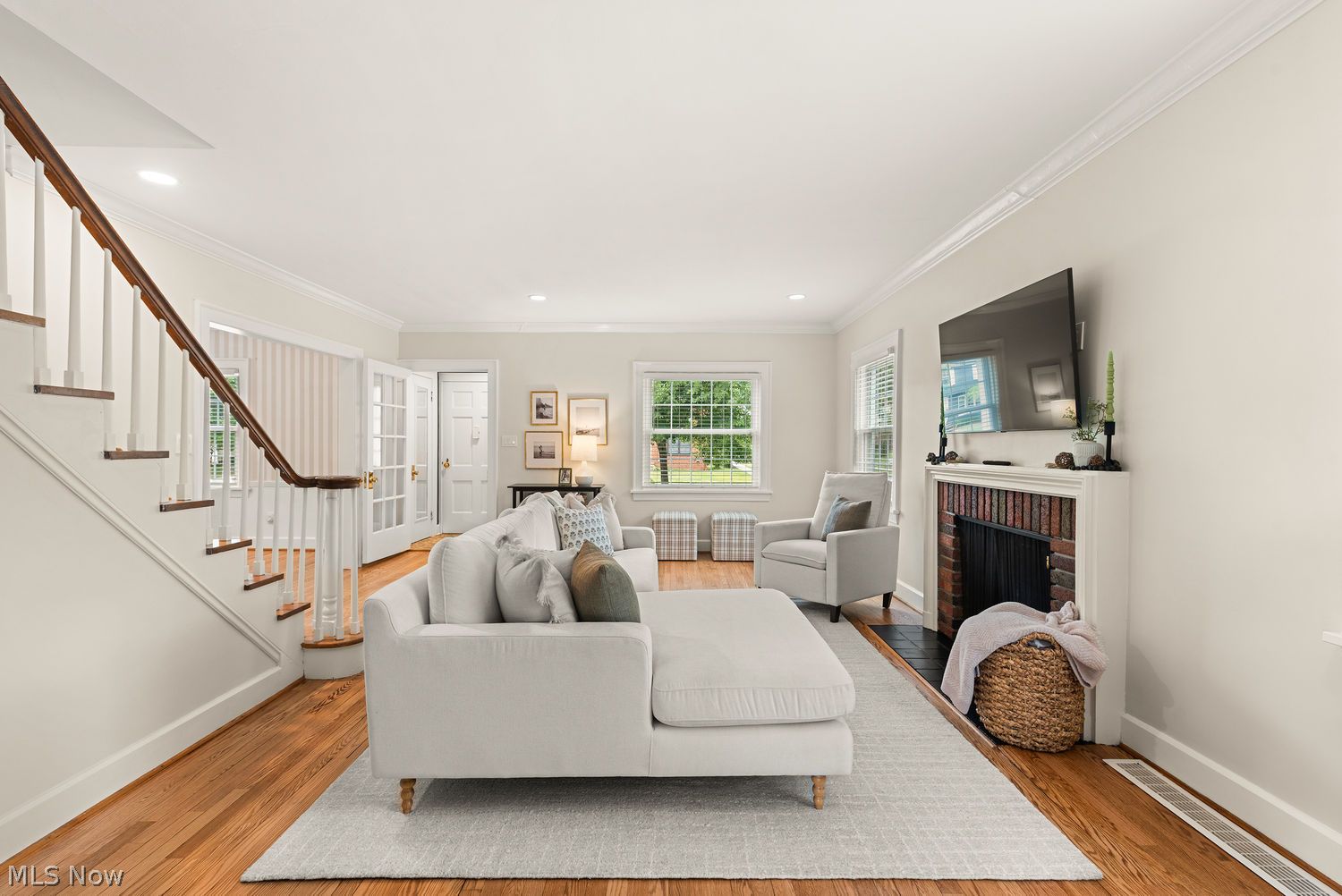 2050 Hampton Road Rocky River OH 44116