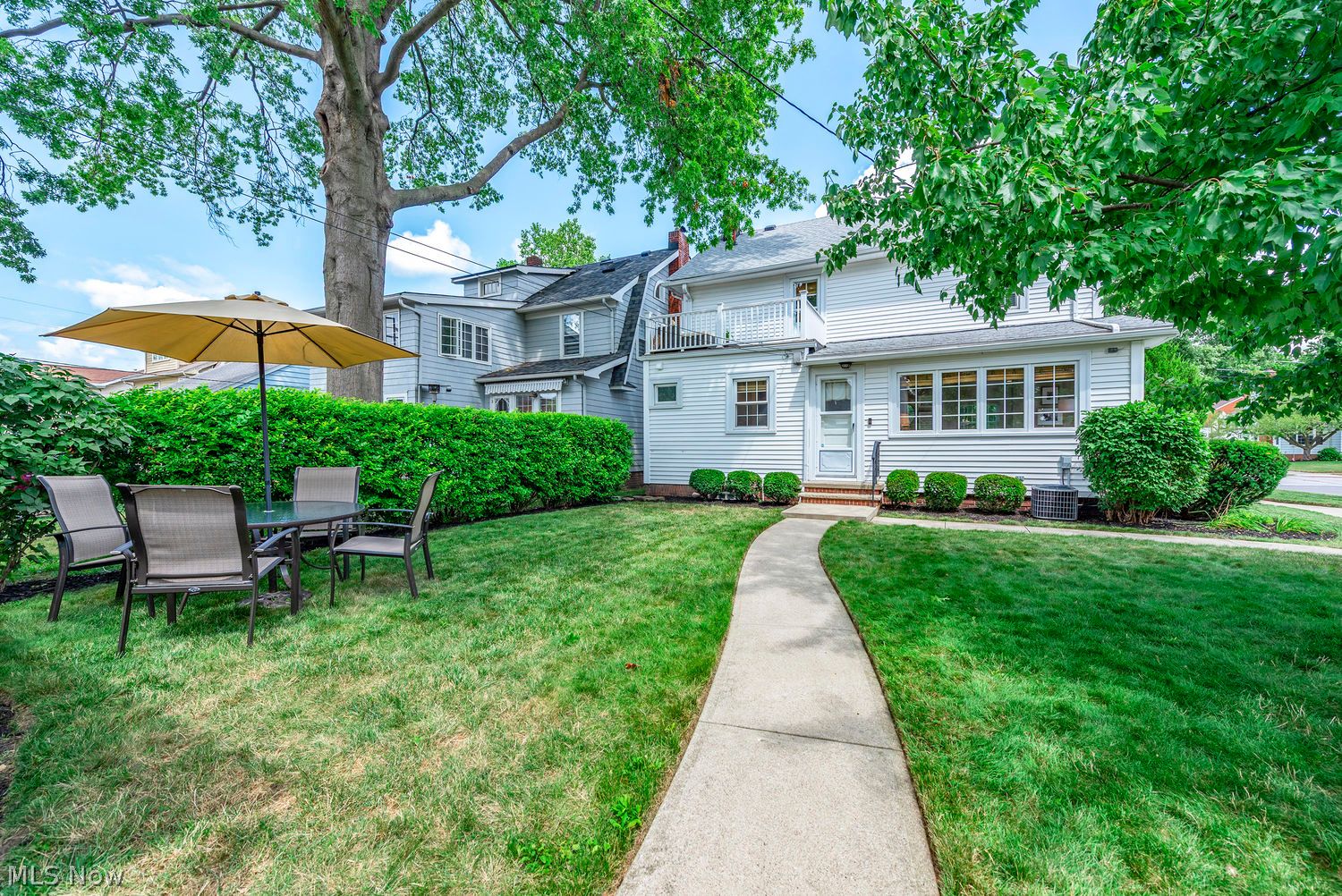 2050 Hampton Road Rocky River OH 44116