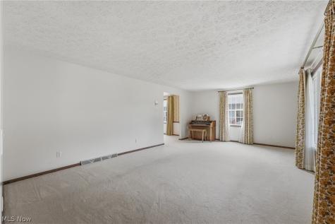 1581 Pine Cone Street NW North Canton OH 44720