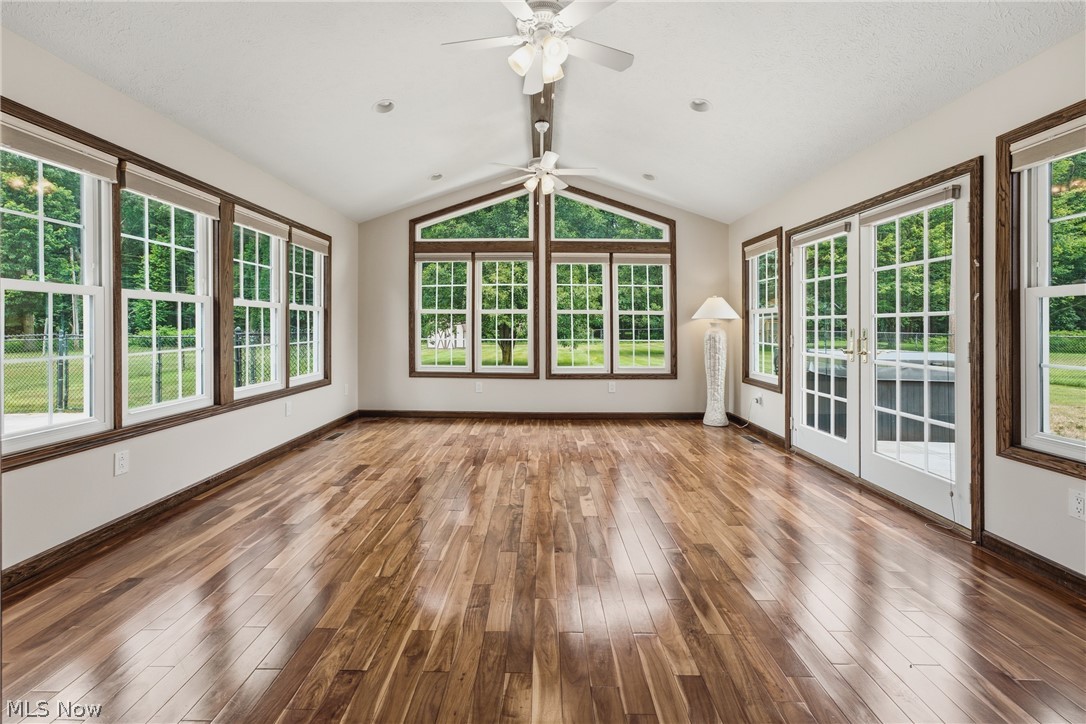 1581 Pine Cone Street NW North Canton OH 44720