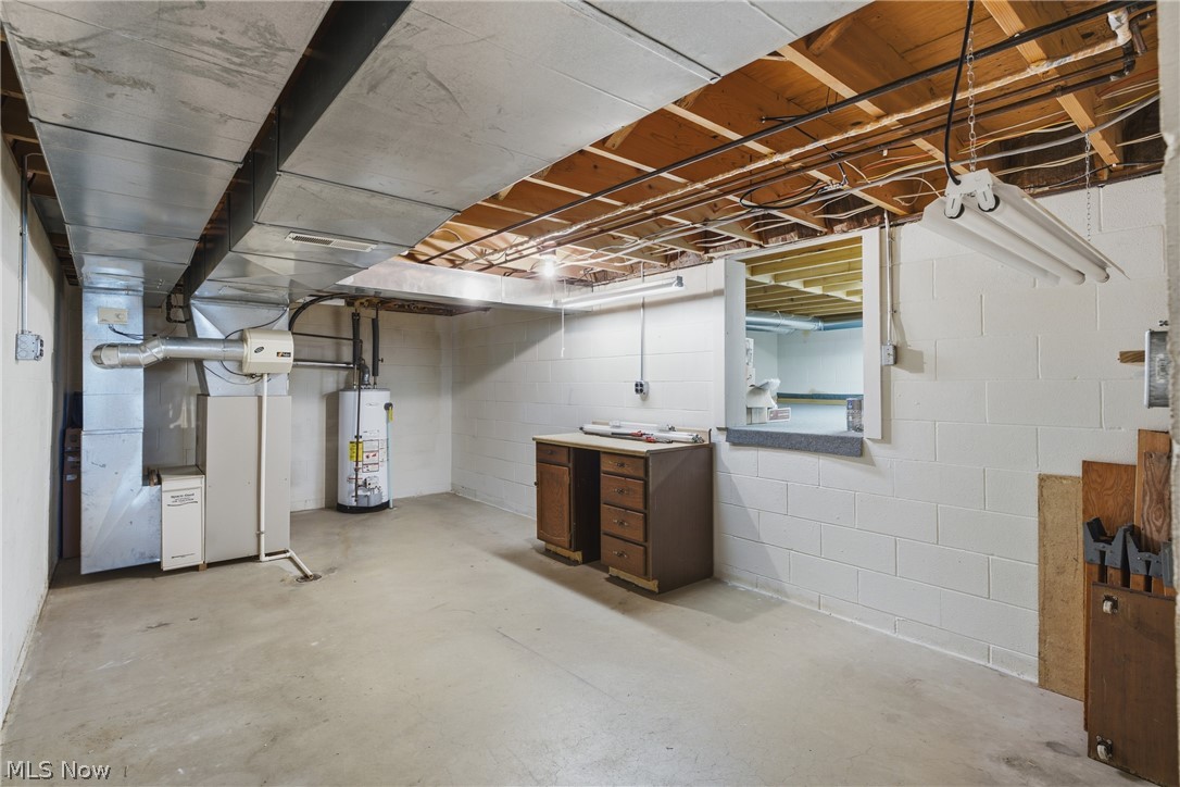 1581 Pine Cone Street NW North Canton OH 44720