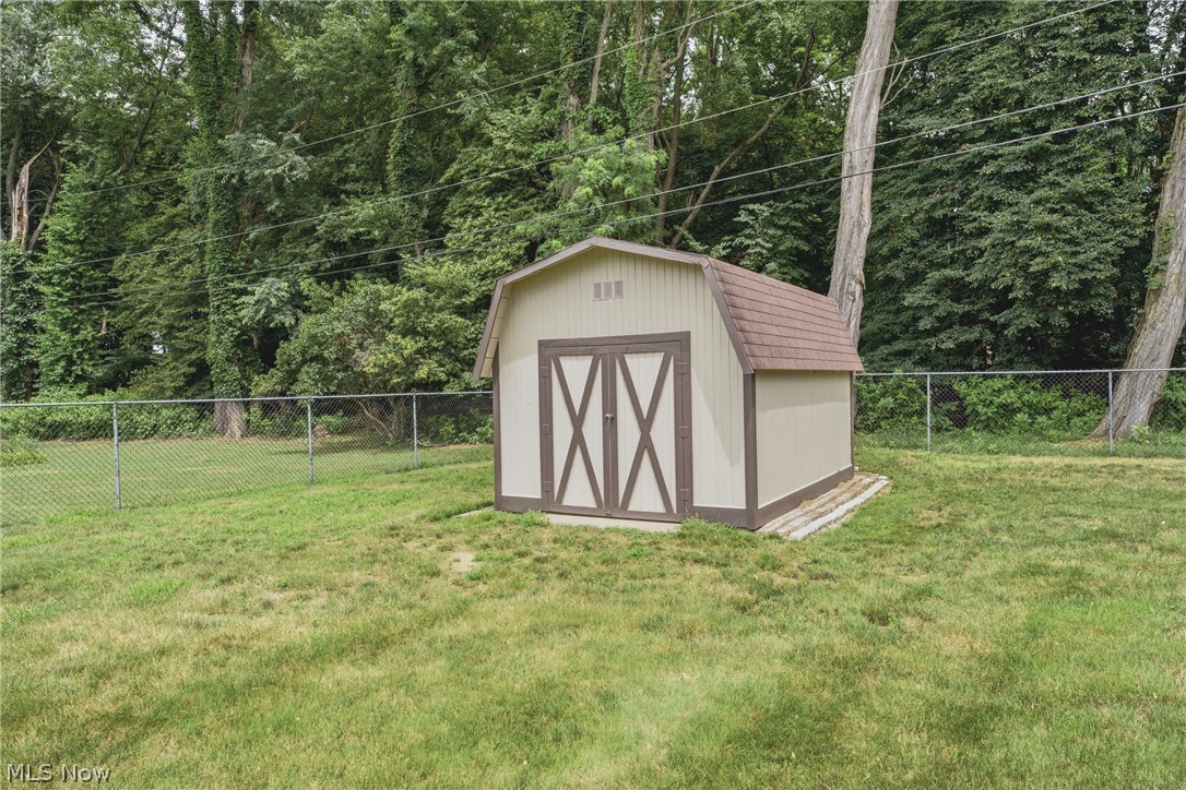 1581 Pine Cone Street NW North Canton OH 44720