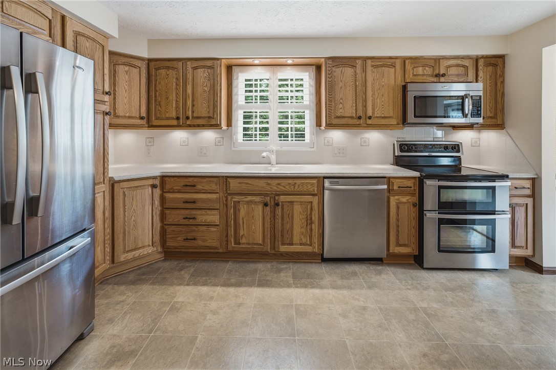 1581 Pine Cone Street NW North Canton OH 44720