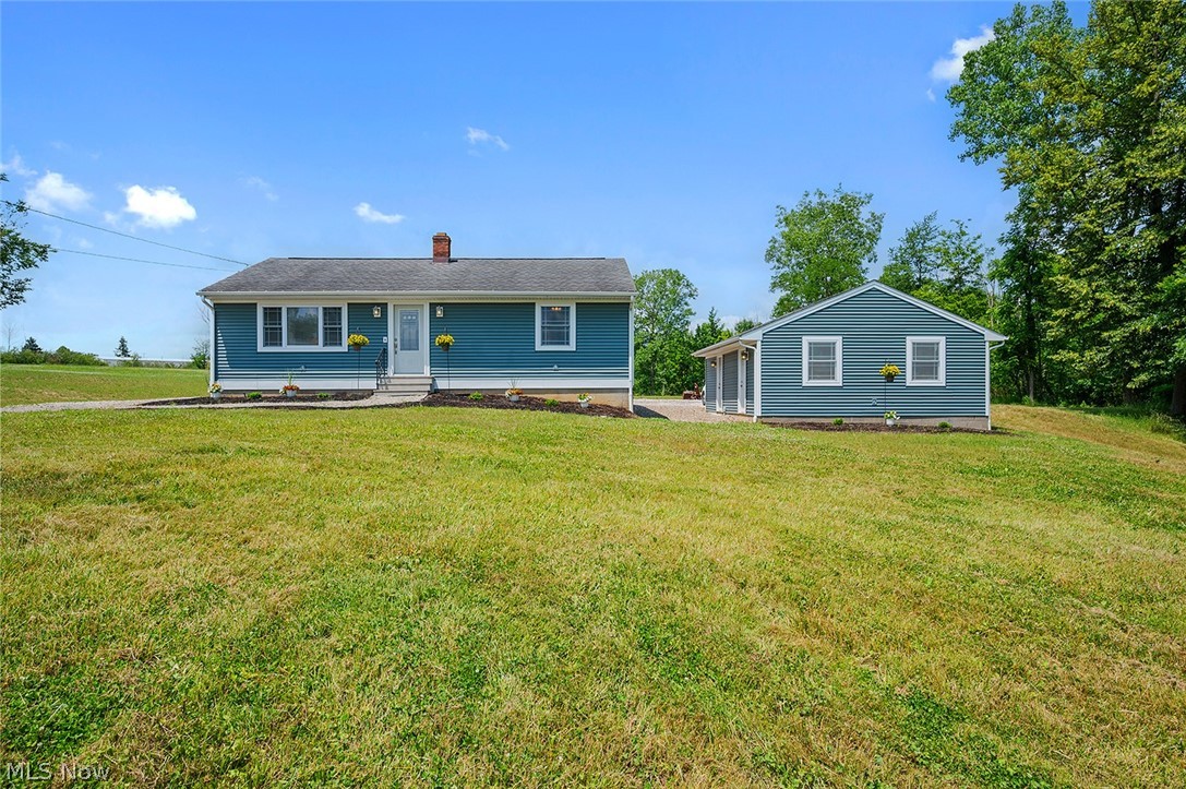7562 Richmond Road Oakwood Village OH 44146