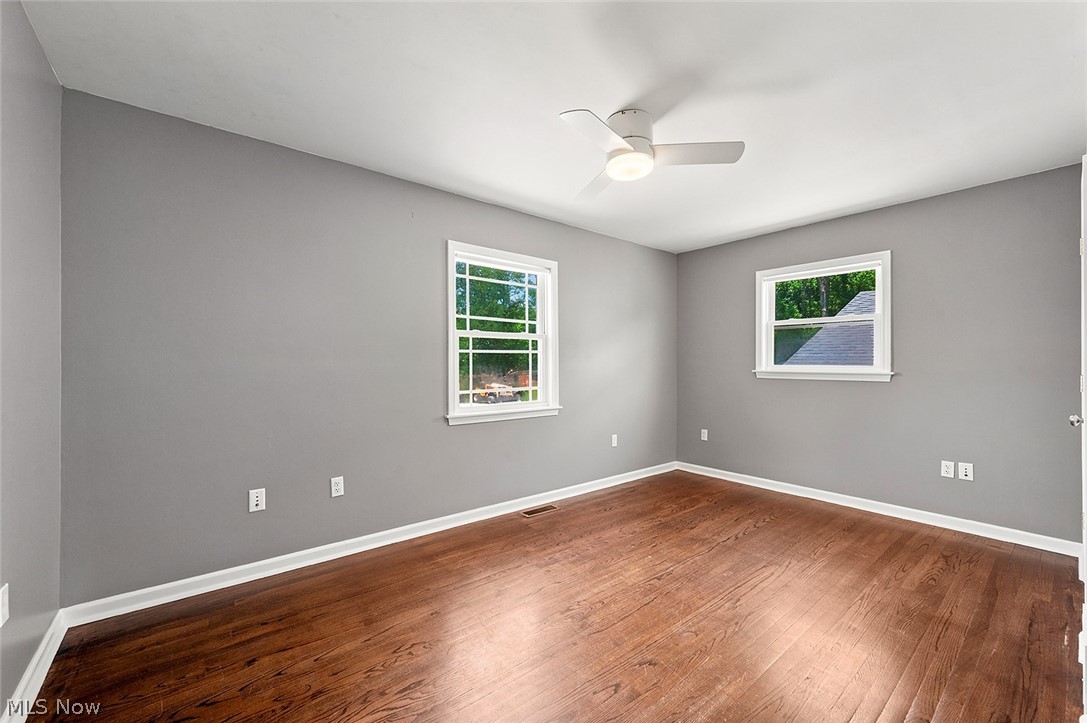 7562 Richmond Road Oakwood Village OH 44146
