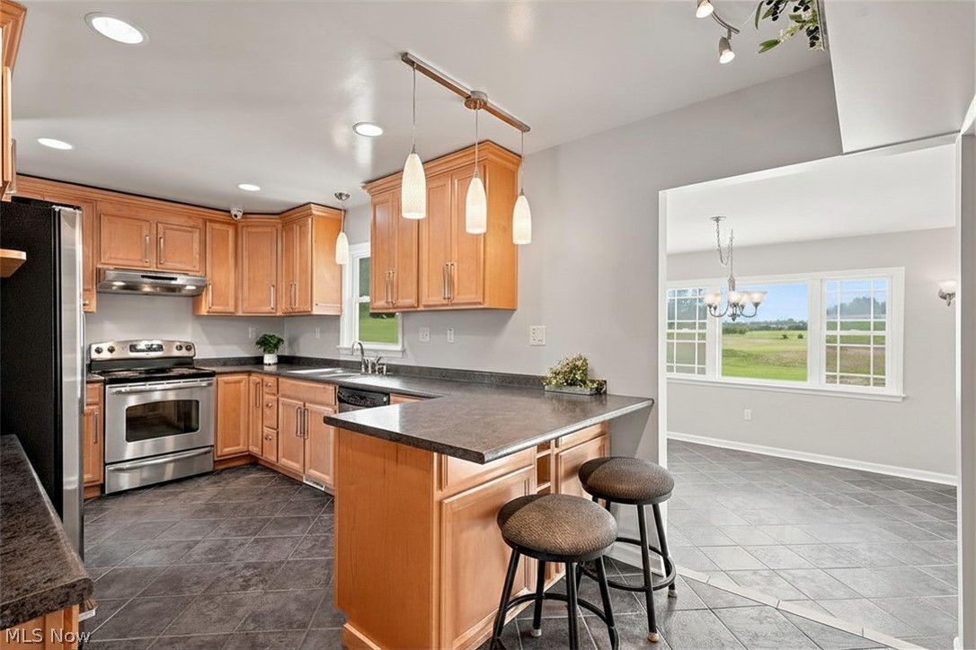 7562 Richmond Road Oakwood Village OH 44146