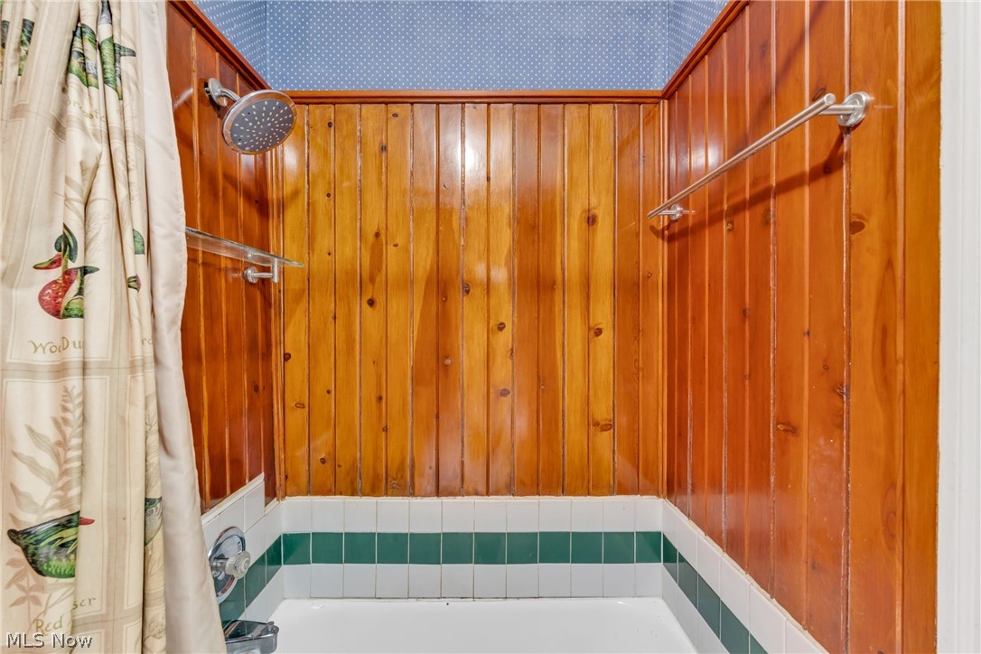 385 E Lorain Street Oberlin OH 44074